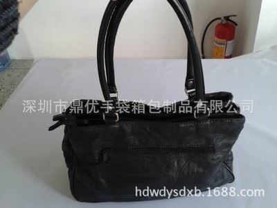 女式手提包 新款供應真皮車縫線女包 黑色百搭歐美潮流個性包包-深圳市鼎優手袋箱包制品提供女式手提包 新款供應真皮車縫線女包 黑色百搭歐美潮流個性包包的相關介紹、產品、服務、圖片、價格深圳市鼎優手袋箱包制品、拉桿箱包、手袋等等、皮具、紡織品、服裝服飾的購銷